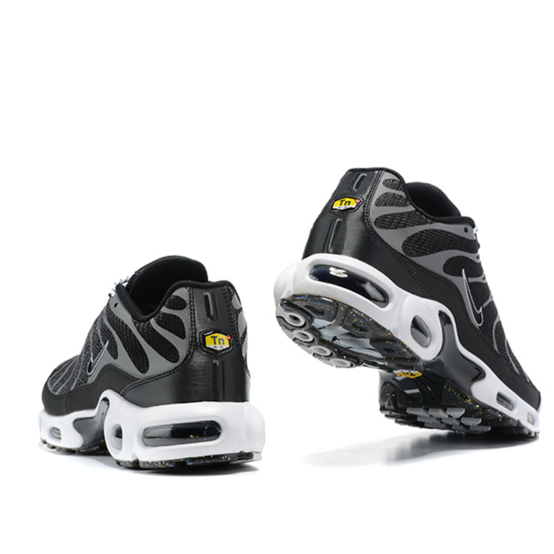 Nike Air Max Plus "Black/White"