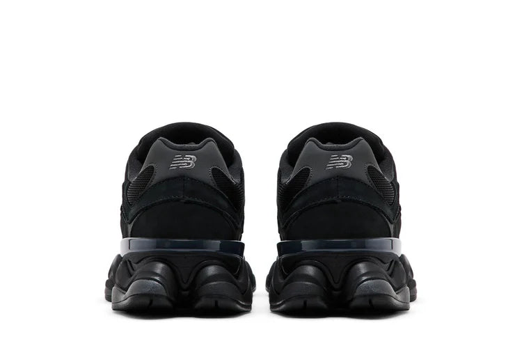 Tênis New Balance 9060 Black Cement "Black Cat" Preto
