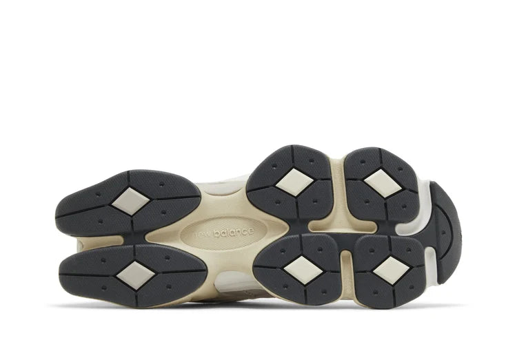 Tênis New Balance 9060 Moonrock Linen Dark Arctic Grey Cinza