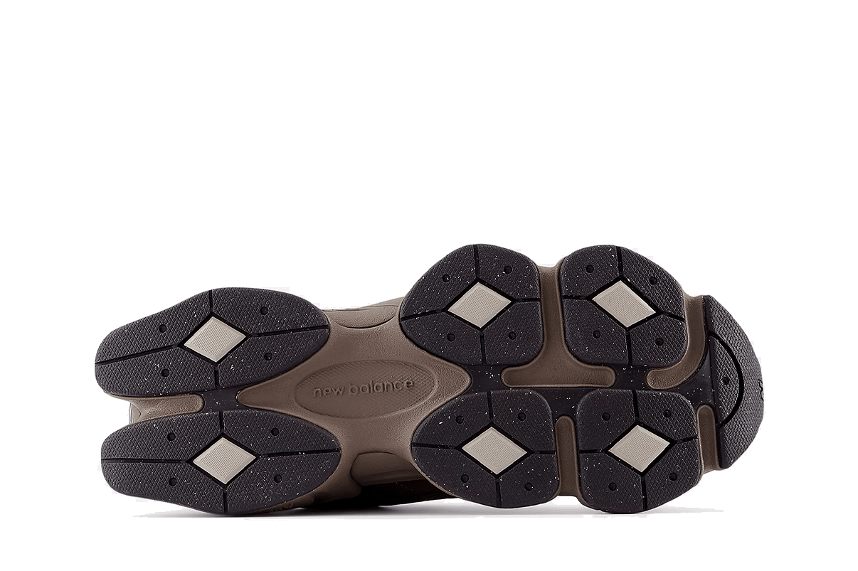 Tênis New Balance 9060 Cortado Marrom