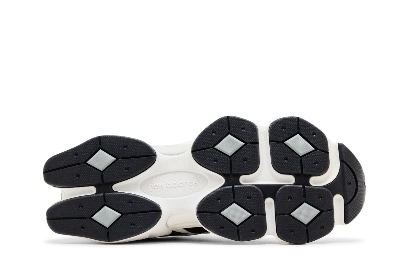 Tênis New Balance 9060 Reflection Black Suede Branco