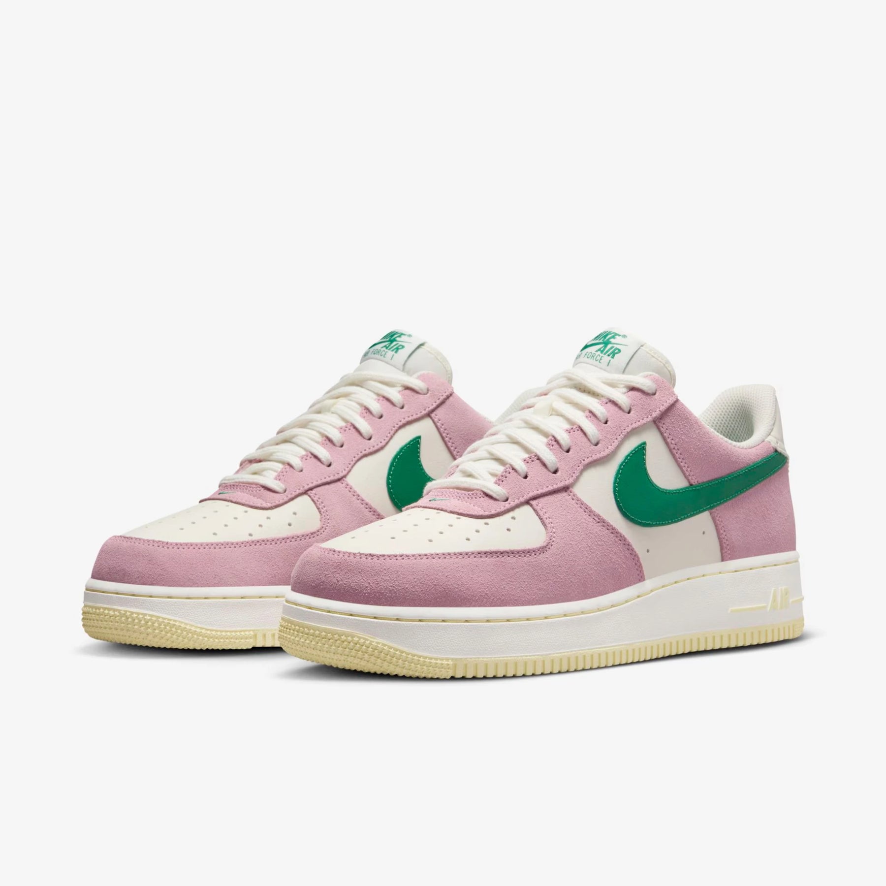 Tênis Nike Air Force 1 '07 LV8 Masculino