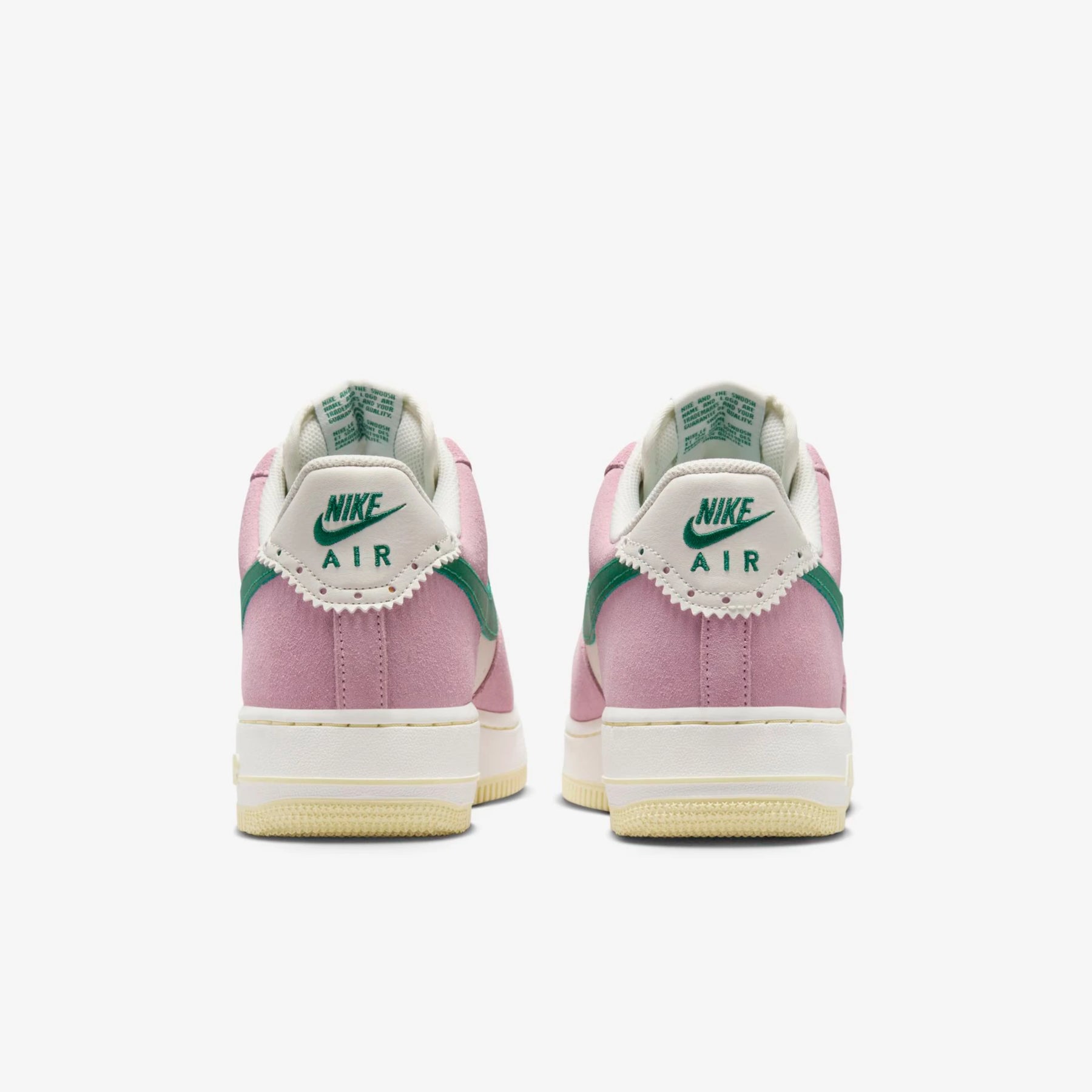 Tênis Nike Air Force 1 '07 LV8 Masculino
