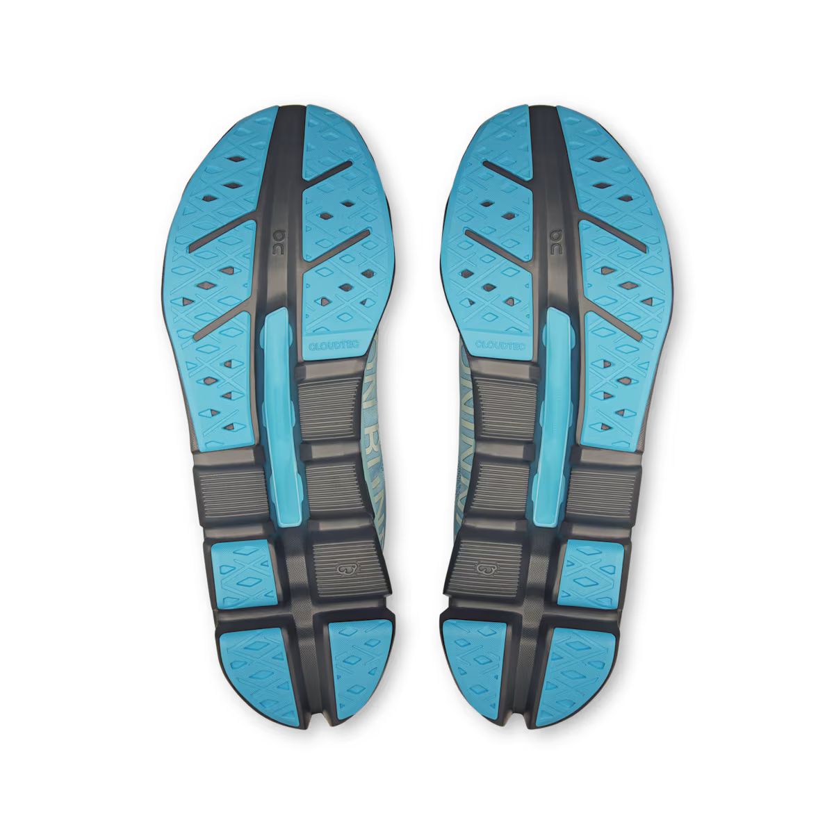 On Running Cloudflow 5 Arctic | Stone