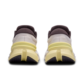 Tênis Feminino On Running Cloudflyer 5 Pearl | Hay