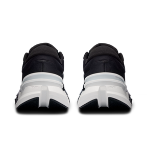 Tênis Feminino On Running Cloudflyer 5 Black | White