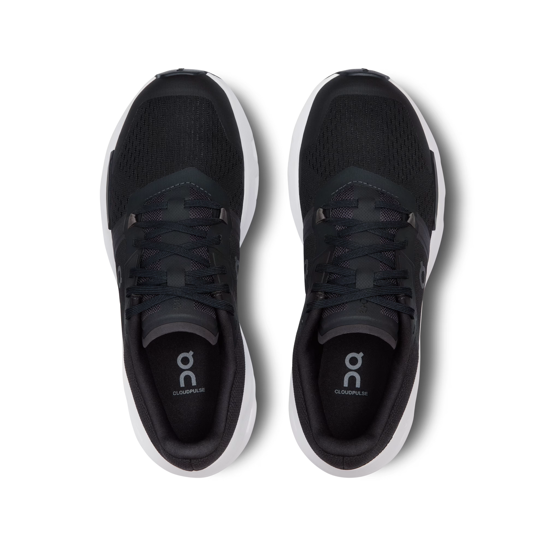 Cloudpulse - Black | White - feminino