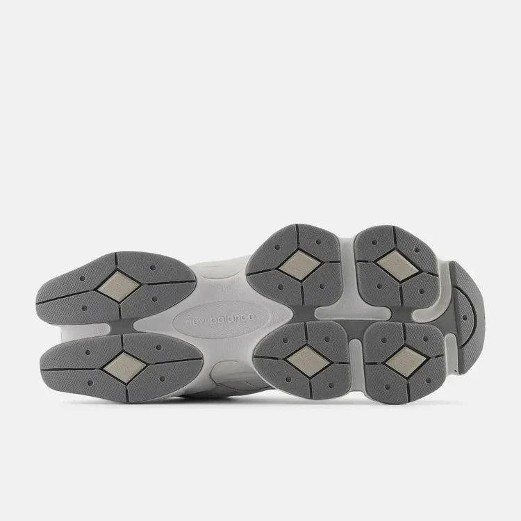 Tênis New Balance 9060 Reflection Raincloud Quarry Blue Bege