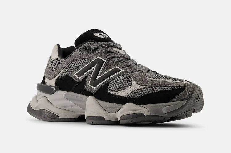 Tênis New Balance 9060 Black Castlerock Preto