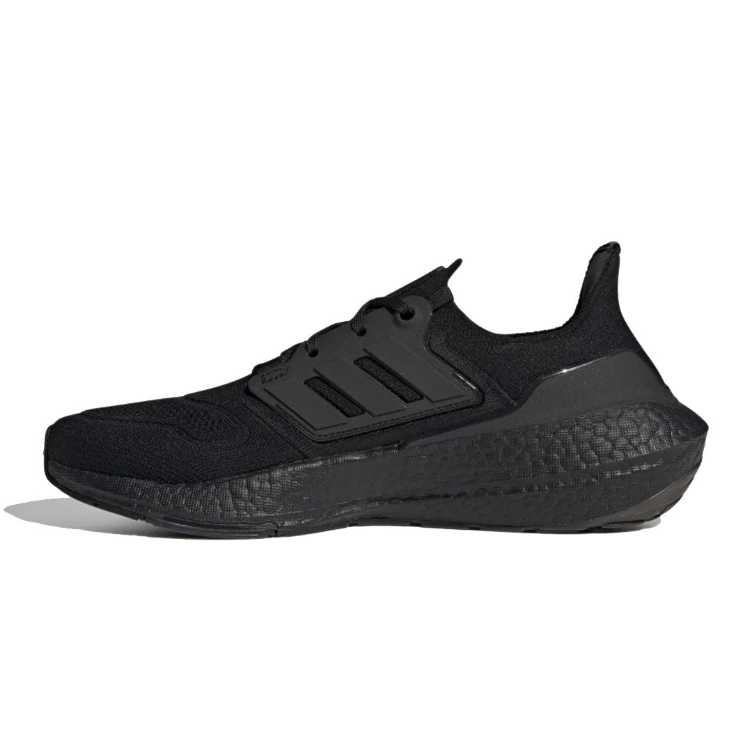 UltraBoost 22 'Triple Black'