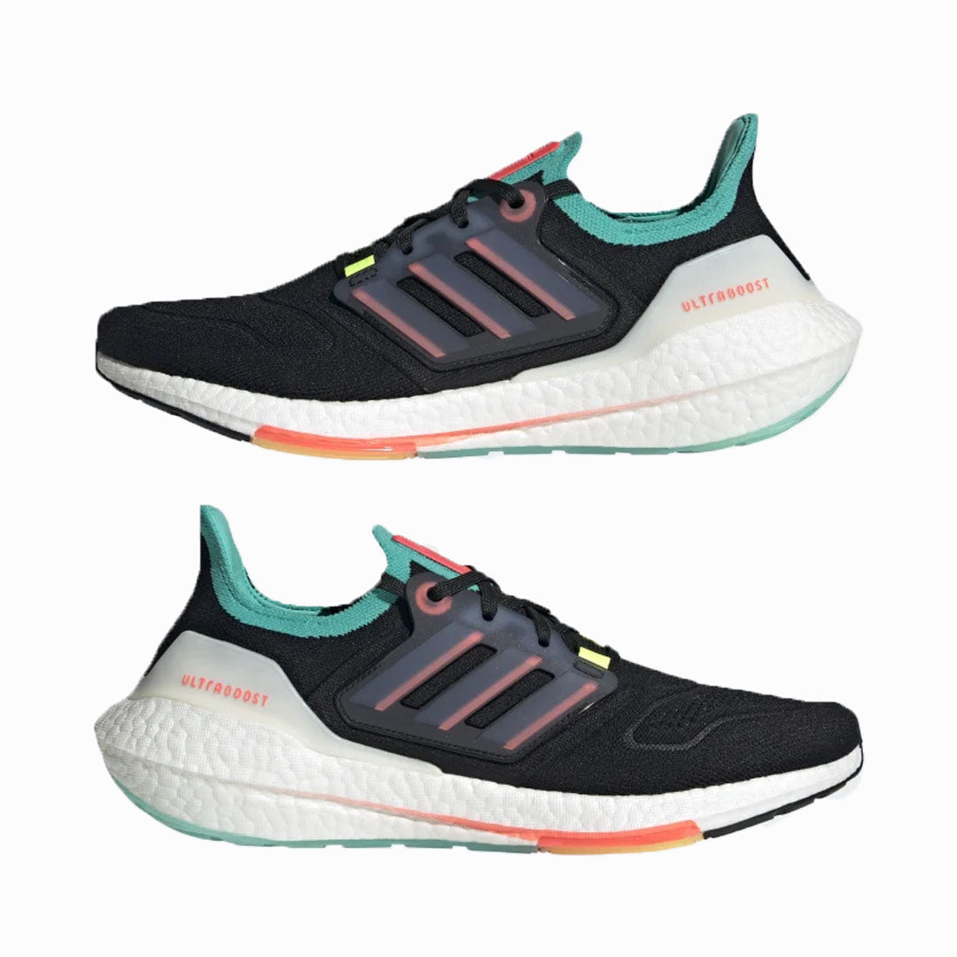 UltraBoost 22 'Black Turbo Mint'