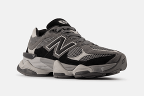 Tênis New Balance 9060 Black Castlerock Preto