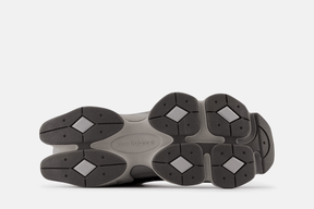 Tênis New Balance 9060 Black Castlerock Preto