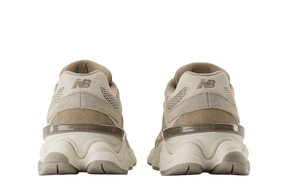Tênis New Balance 9060 Mushroom Arid Stone Bege