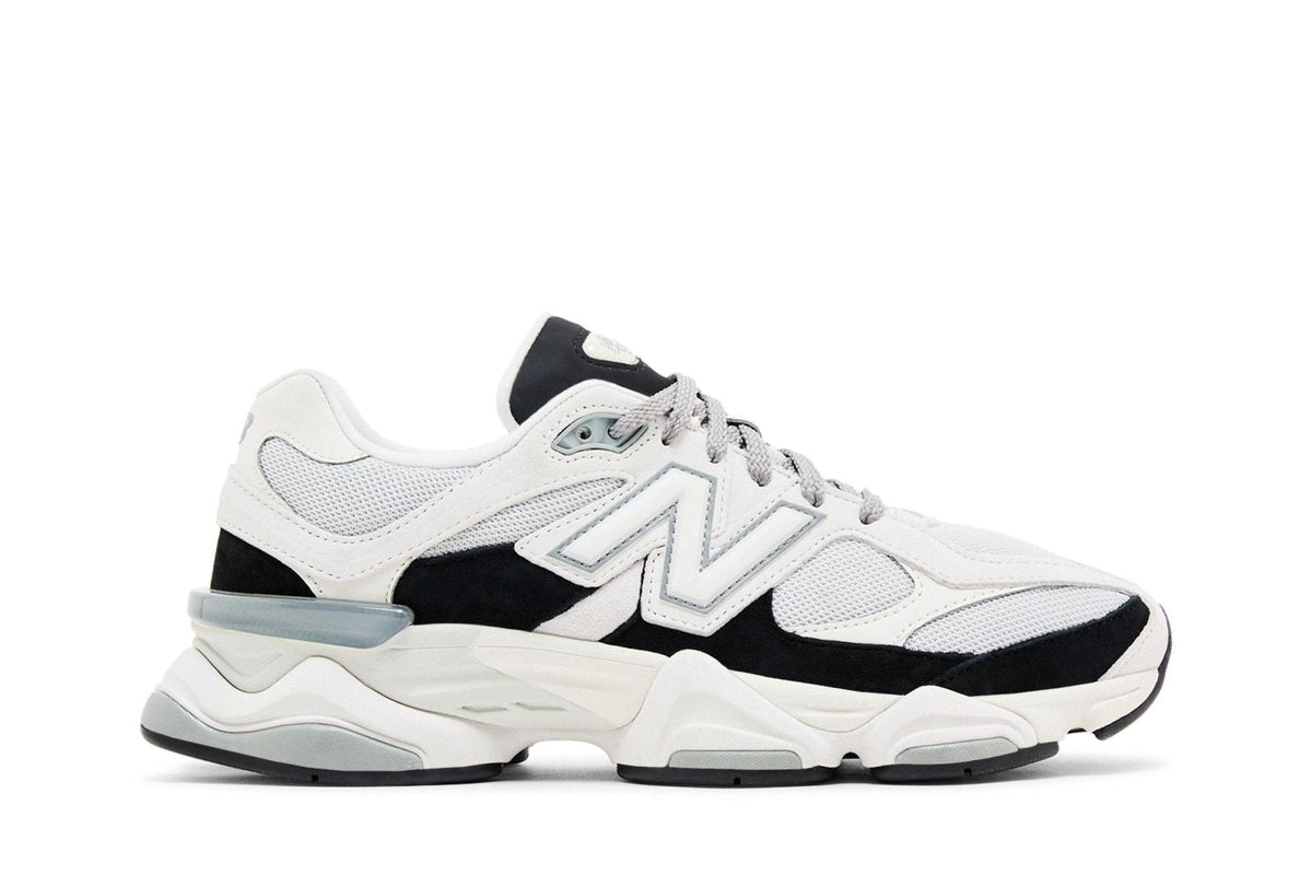 Tênis New Balance 9060 Reflection Black Suede Branco